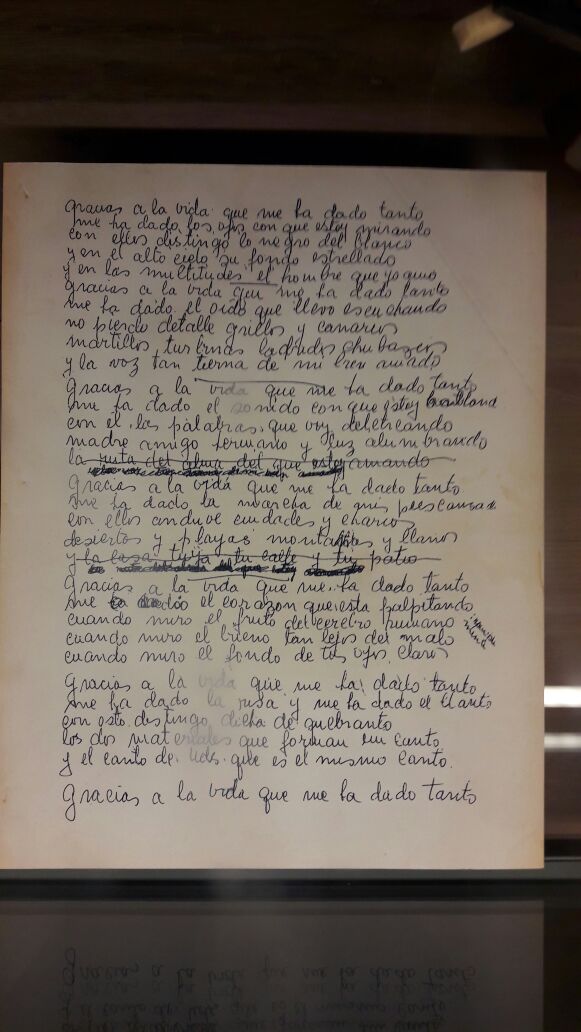 Gracias a la Vida Manuscrito